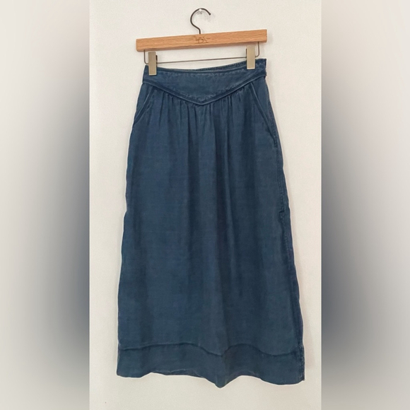 aritzia wilfred Denim Blue Women's Skirt xs linen blend - Picture 7 of 10